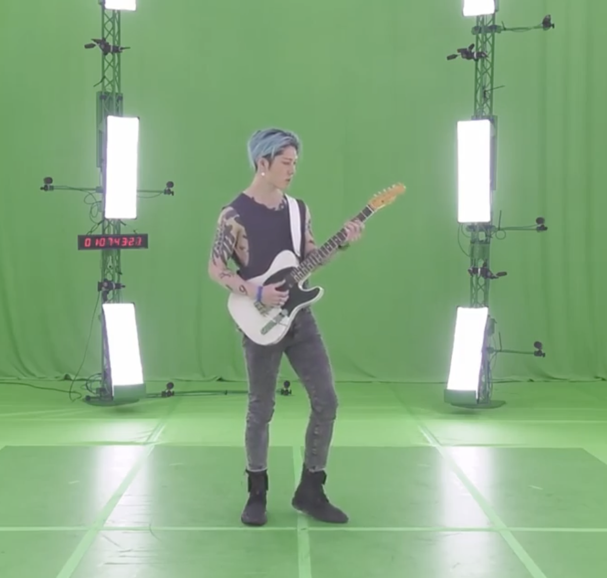 Need For Speed project showcase image 4 -
                    Japanese rock star Miyavi wanted to make a music video during the spring 2020 lockdown, with the goa...